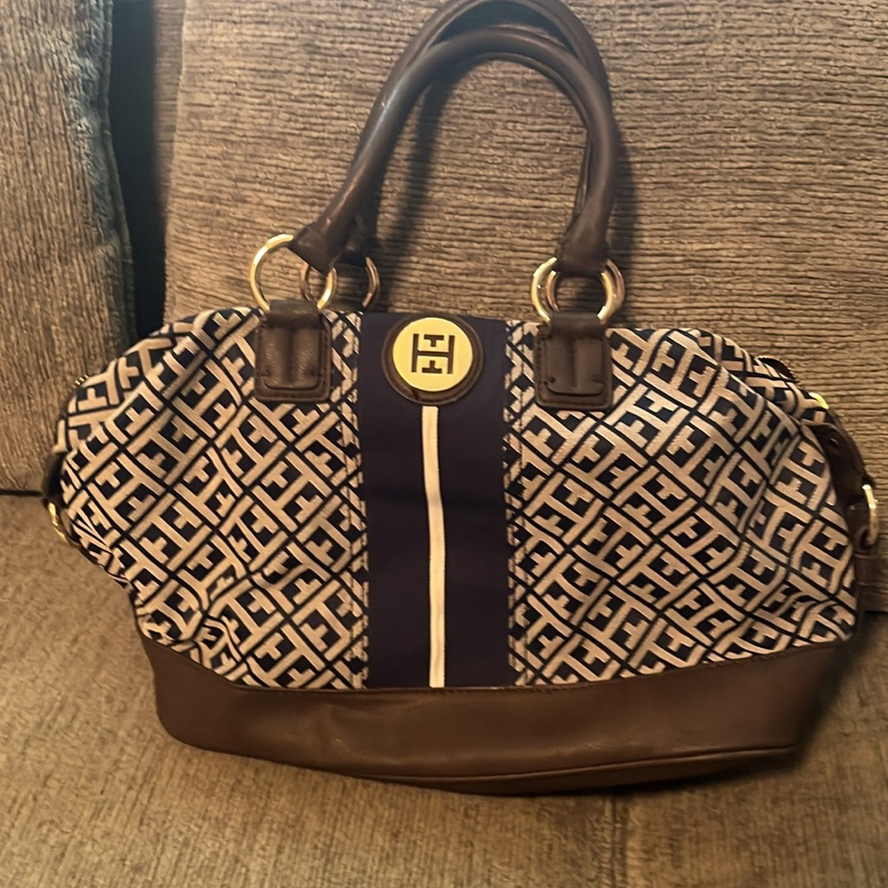 Tommy Hilfiger bag / purse monogrammed patterned